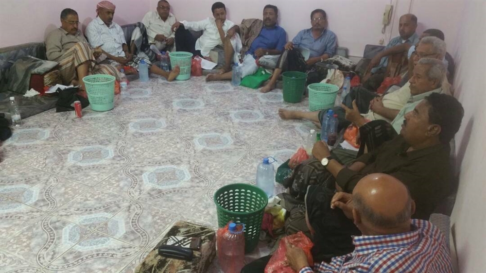 عدن: أكاديميون وسياسيون يعتزمون تشكيل تيار سياسي وشعبي يدعو لوقف الحرب