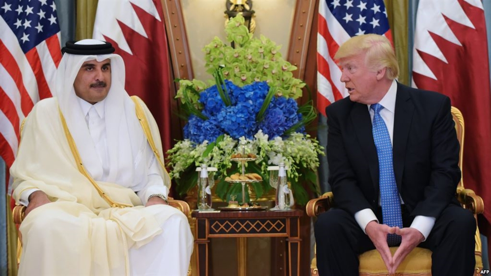 ترامب لأمير قطر : من الضروري إنهاء الخلاف الخليجي
