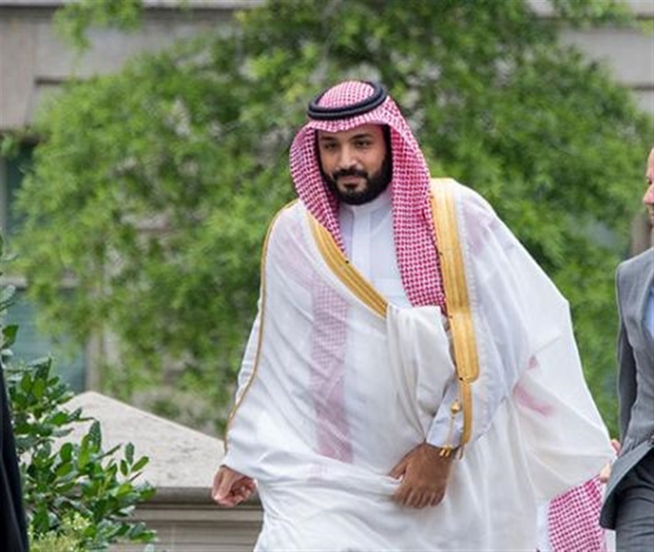 ولي العهد السعودي: إيران تمول الحوثيين في اليمن وتدعم الإرهاب