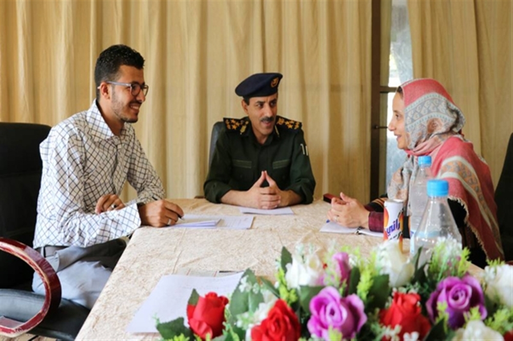مدير شرطة مأرب يلتقي وفد منظمة "سيفيك " الدولية