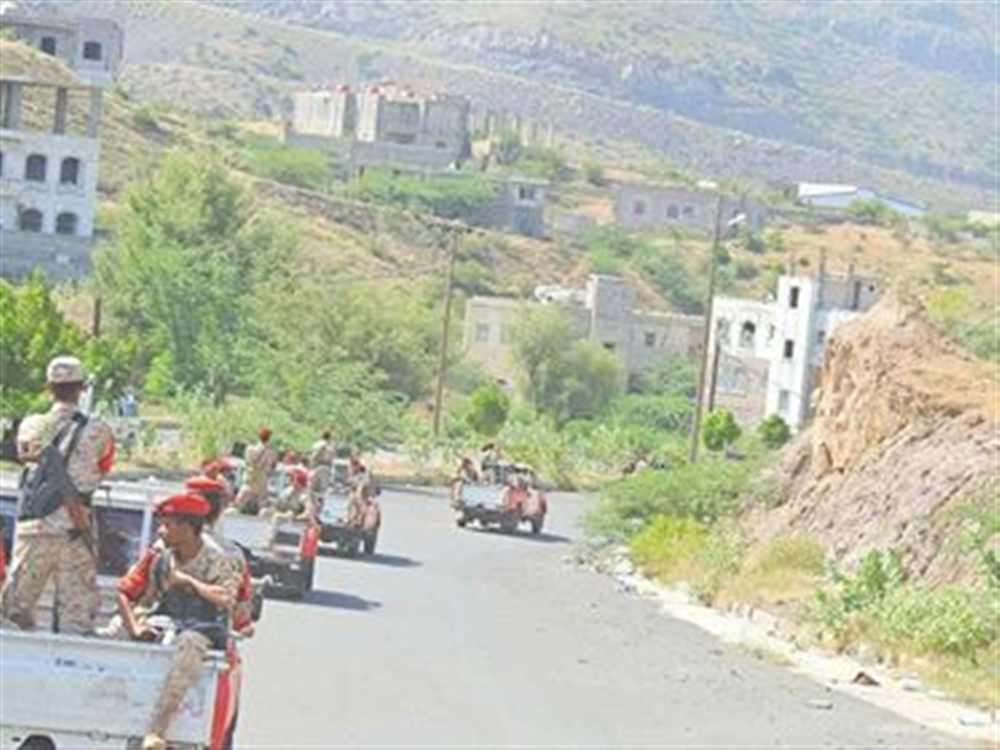 اصابة قائد عسكري كبير في حملة أمنية واسعة لمداهمة أوكار عناصر الاغتيالات بتعز