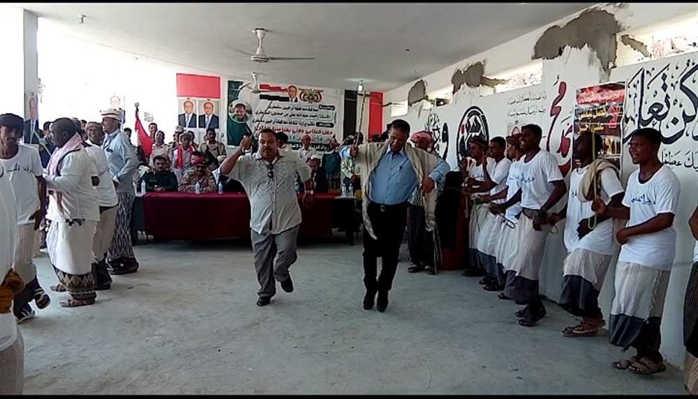 أحزاب سقطرى تعلن تأييدها للرئيس هادي وترفض المظاهر المسلحة في الجزيرة (بيان)
