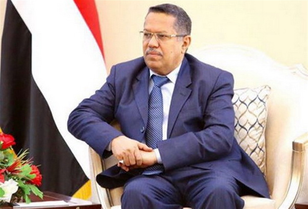رئيس الوزراء يوجه بدمج الأجهزة الأمنية بعدن ويقول" سنتخذ إجراءات حاسمة"