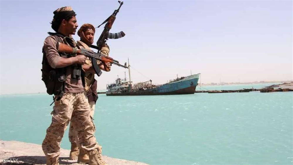التحالف العربي يعلن تدمير زورقين لجماعة الحوثي في البحر الأحمر