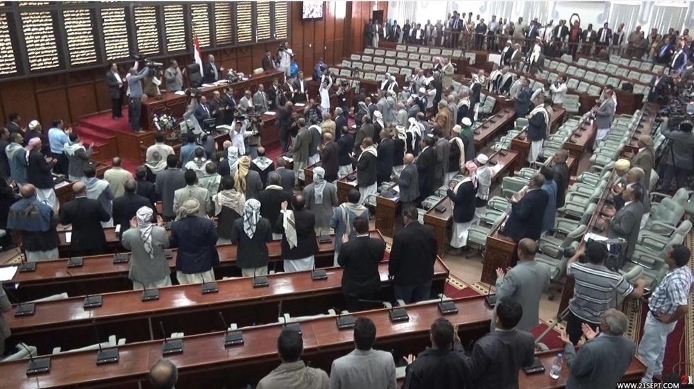 وزير يمني: 10 برلمانيين يُفلتون من قبضة الحوثيين