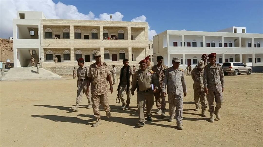 الجيش بحضرموت يحذر من زعزعة الأمن وقطع الشوارع