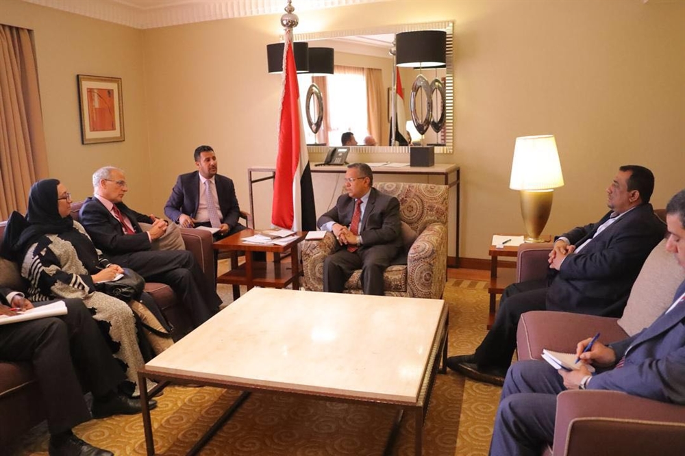 بن دغر يجدد حرص الحكومة الشرعية على السلام الشامل والعادل على أساس المرجعيات الثلاث