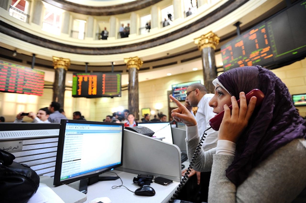 بعد ساعة من افتتاحها.. البورصة المصرية تخسر أكثر من مليار دولار
