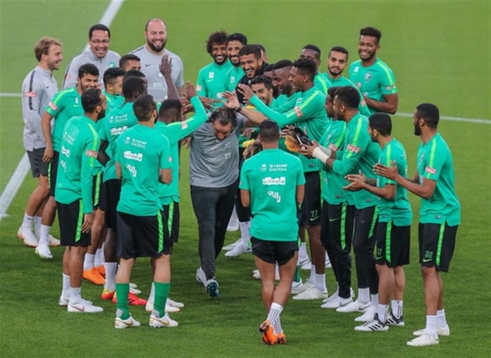 السعودية تنجو من هزيمة ثقيلة أمام أبطال العالم استعدادًا للمونديال