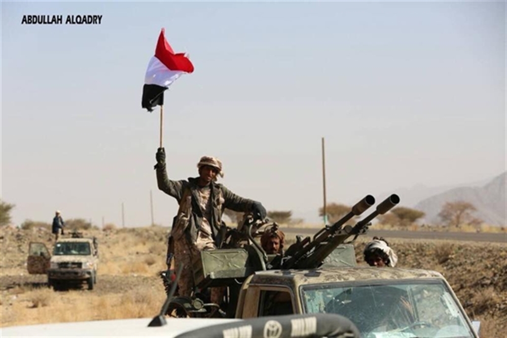 الجيش يعلن مقتل 37 حوثياً وأسر 30 آخرين في معارك  بالبيضاء