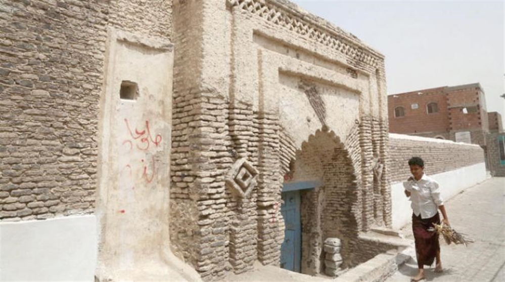 وزير يمني يدعو لخروج الحوثيين من مدينة زبيد التاريخية