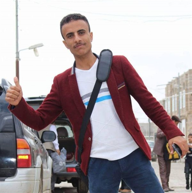 جماعة الحوثي تفرج عن صحفي بعد يومين من اختطافه
