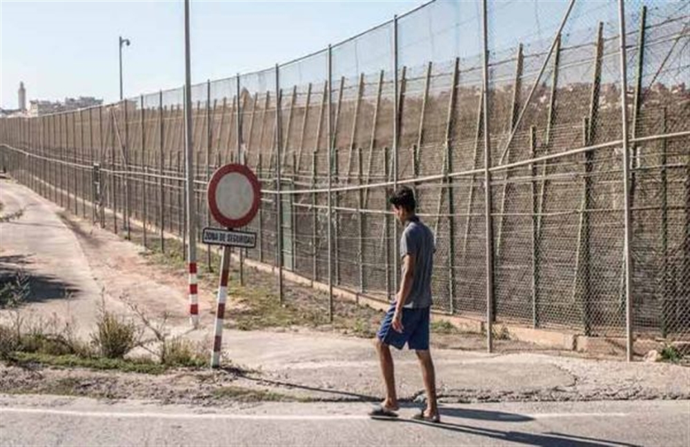 مطالبات لسلطات المغرب بالتدخل لتمكين 50 يمني من الوصول لمكتب اللجوء في اسبانيا