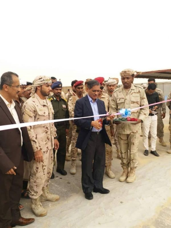 البحسني يعيد فتح خط حيوي بساحل حضرموت أغلقته الامارات