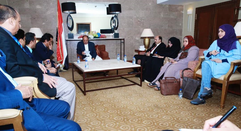 نائب الرئيس يؤكد التزام الشرعية بمبادئ حقوق الإنسان