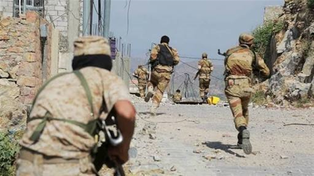تعز: معارك عنيفة بين قوات الجيش و مليشيات الحوثي غربي المدينة