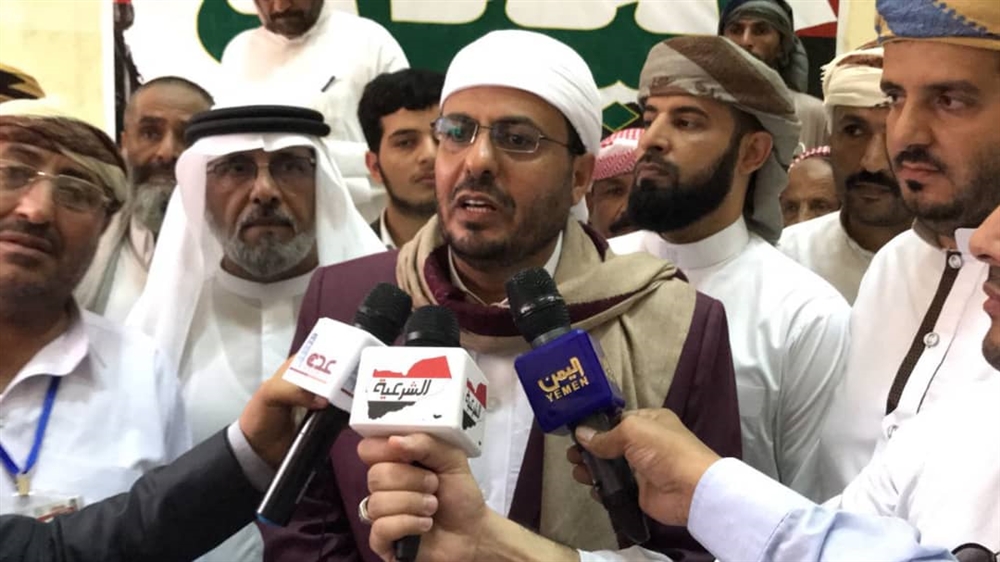 الحكومة تدعو العلماء والخطباء بالحديدة إلى التوجه إلى مناطق الشرعية عقب تهديدهم بالسجن من قبل الحوثيين