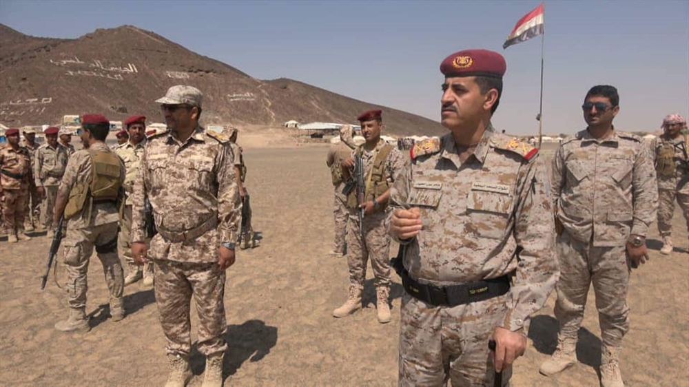 رئيس الأركان يوجه بتوفير احتياجات المعسكرات لإستيعاب المجندين
