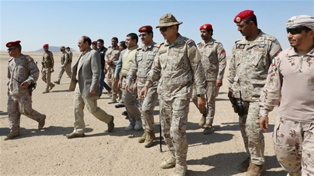 نائب الرئيس يصل مأرب ويشدد على رفع الجاهزية القتالية