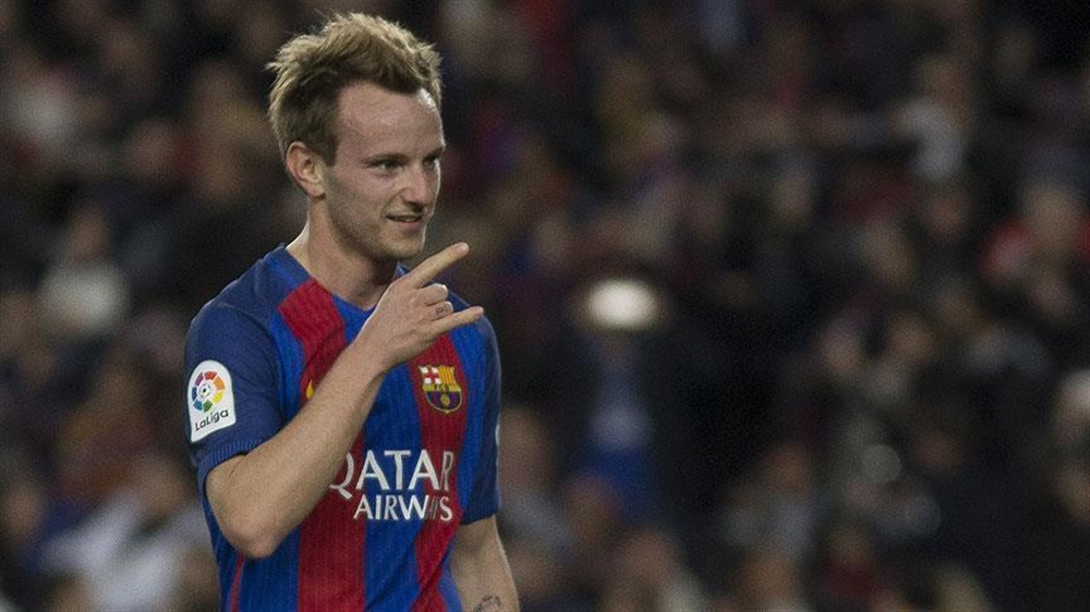 برشلونة يكشف حجم إصابة الكرواتي راكيتيتش