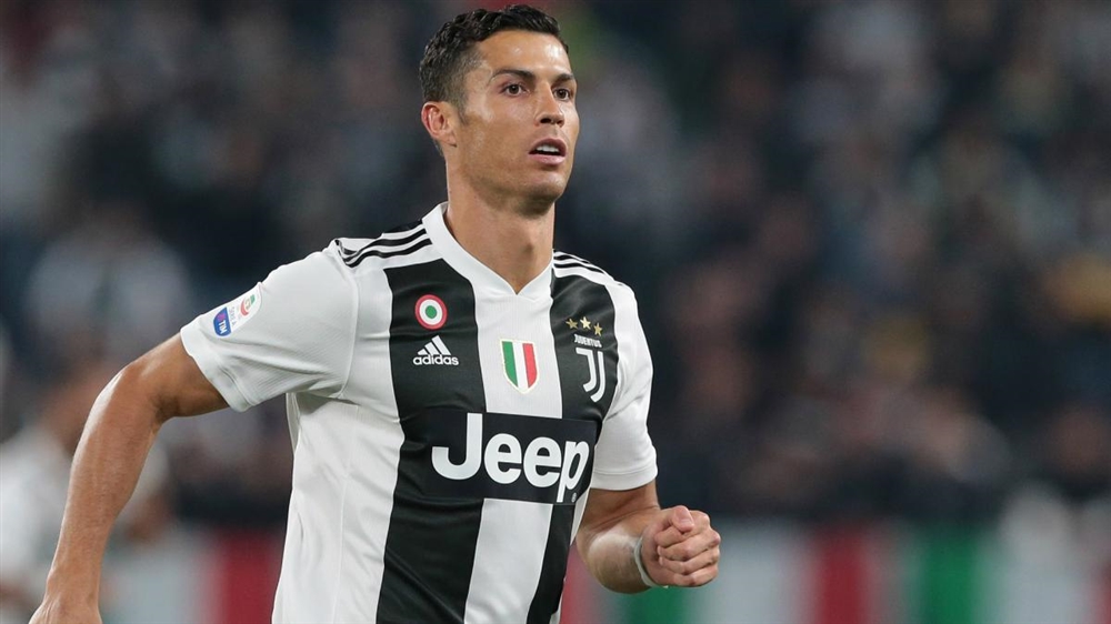 رونالدو يحقق رقما قياسيا غاب عن "الكالتشيو" نصف قرن