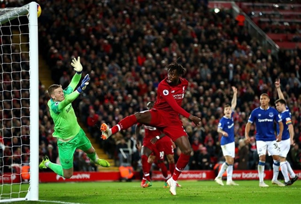 ليفربول يحسم ديربي الـ"ميرسيسايد" بهدف قاتل أمام إيفرتون