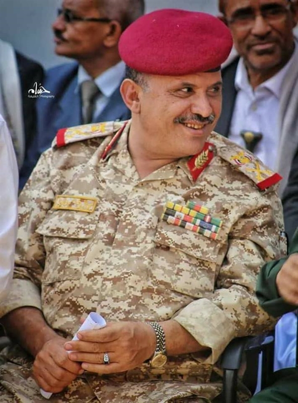 اللواء فاضل يعلن موقفه من تعيين محافظ لـ"تعز " وقائد جديد لمحورها