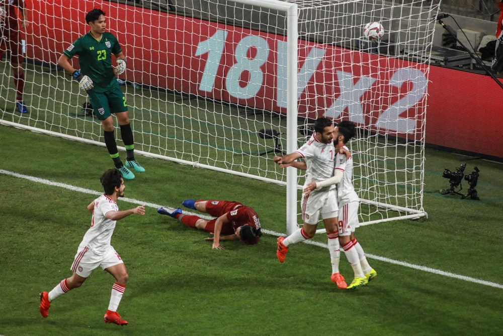 الإمارات والبحرين تتأهلان لدور الـ16 في كأس آسيا