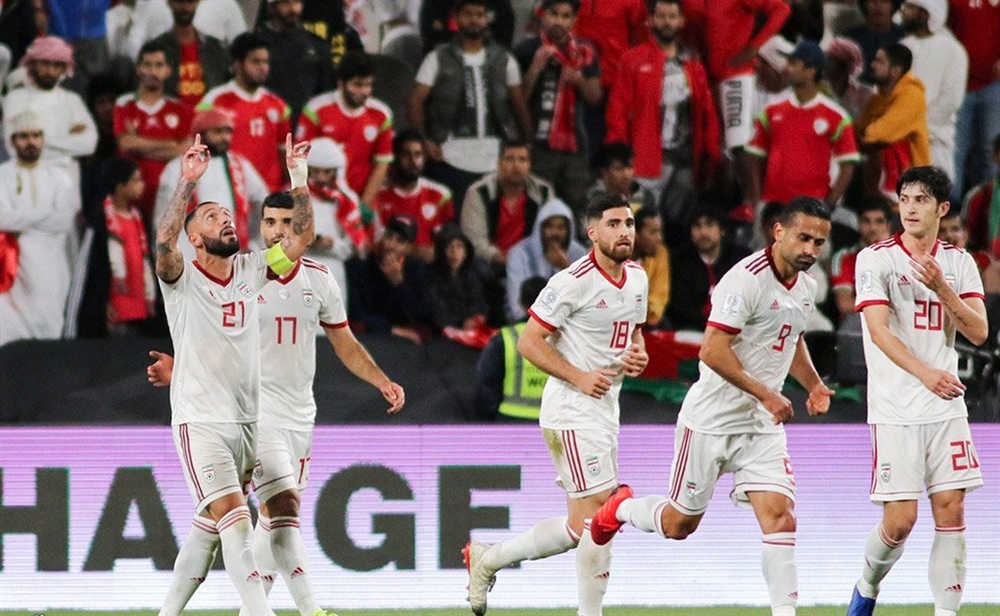 إيران تتخطى الصين وتبلغ نصف نهائي كأس آسيا