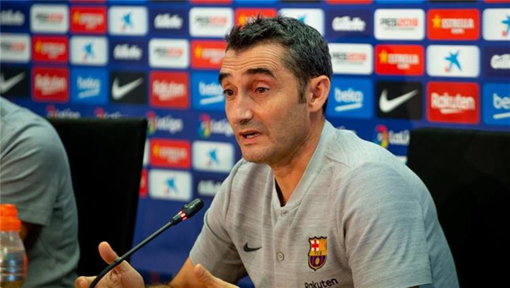 برشلونة يقرر تمديد عقد مدربه فالفيردي