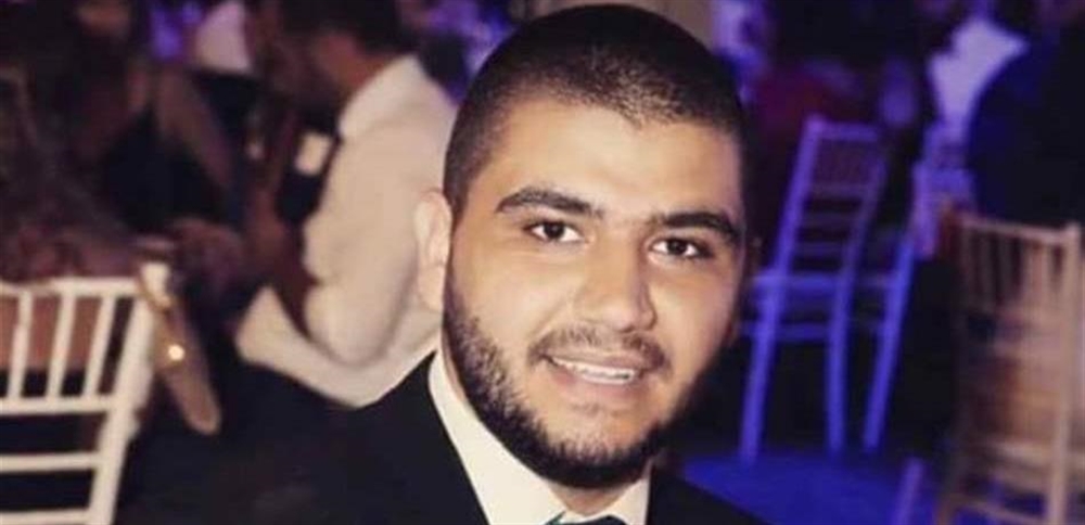 مطرب شاب يفارق الحياة فوق المسرح وهو يغني في عيد الحب