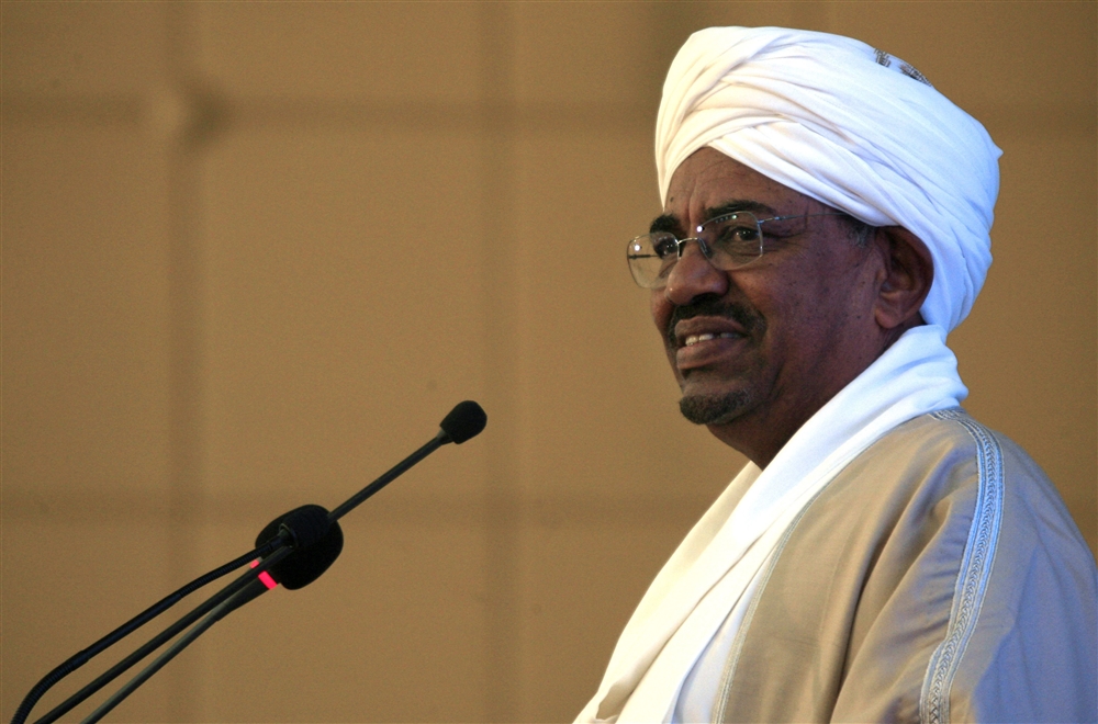البشير يتخلى عن رئاسة الحزب الحاكم في السودان