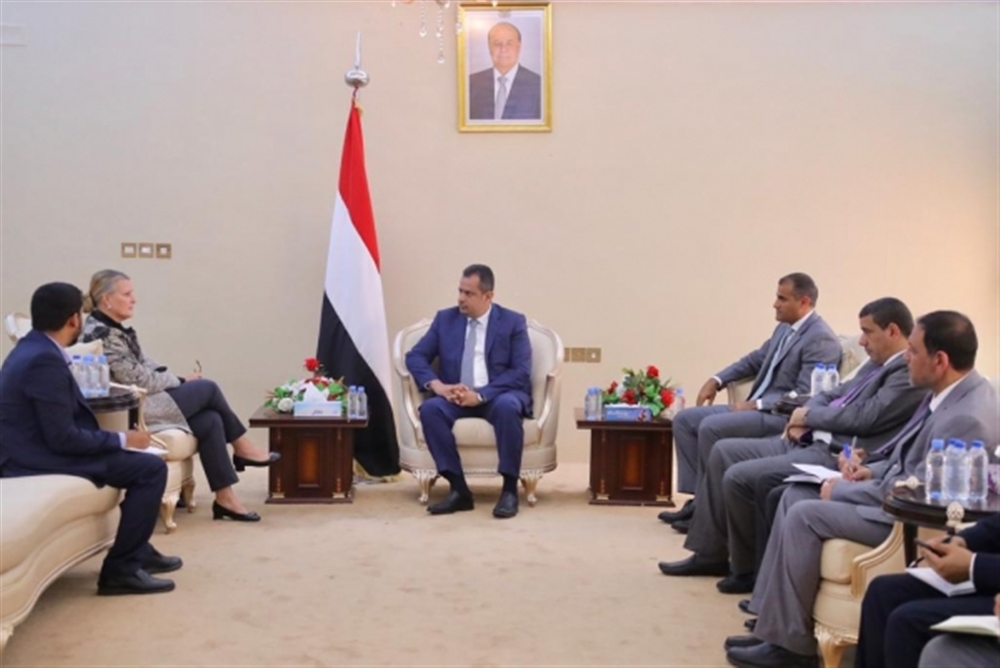 الحكومة تطالب الأمم المتحدة بالضغط على الحوثيين وإيقاف كارثة تسرب نفطي في البحر الأحمر
