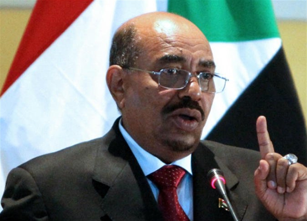 السودان: النائب العام يتهم البشير بـ"قتل متظاهرين"