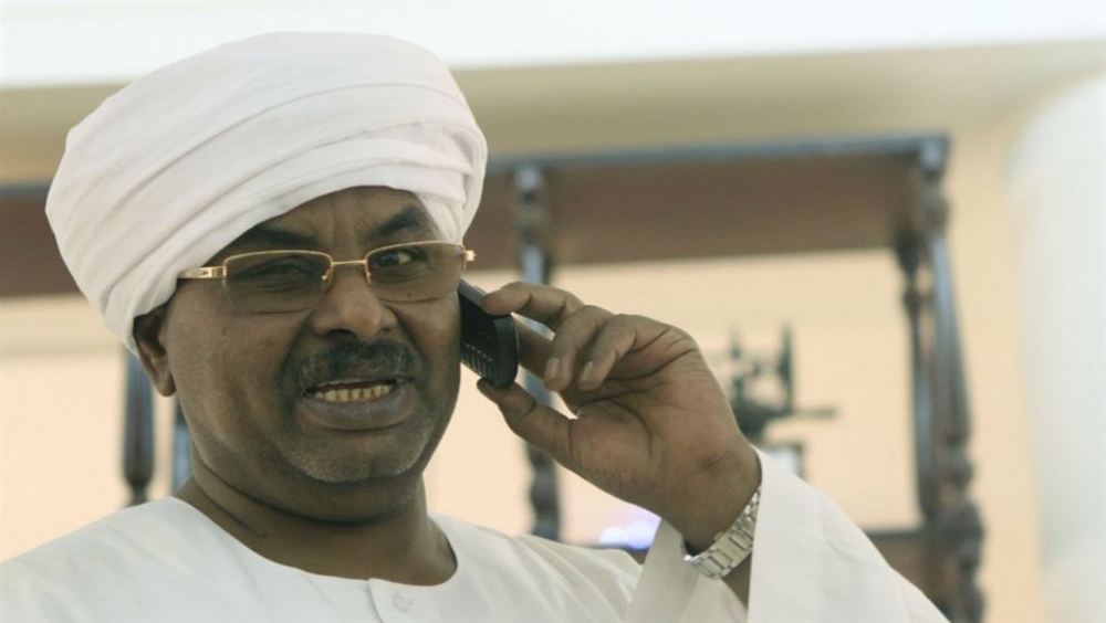 السودان: حراس رئيس المخابرات السابق يمنعون النيابة والشرطة من توقيفه