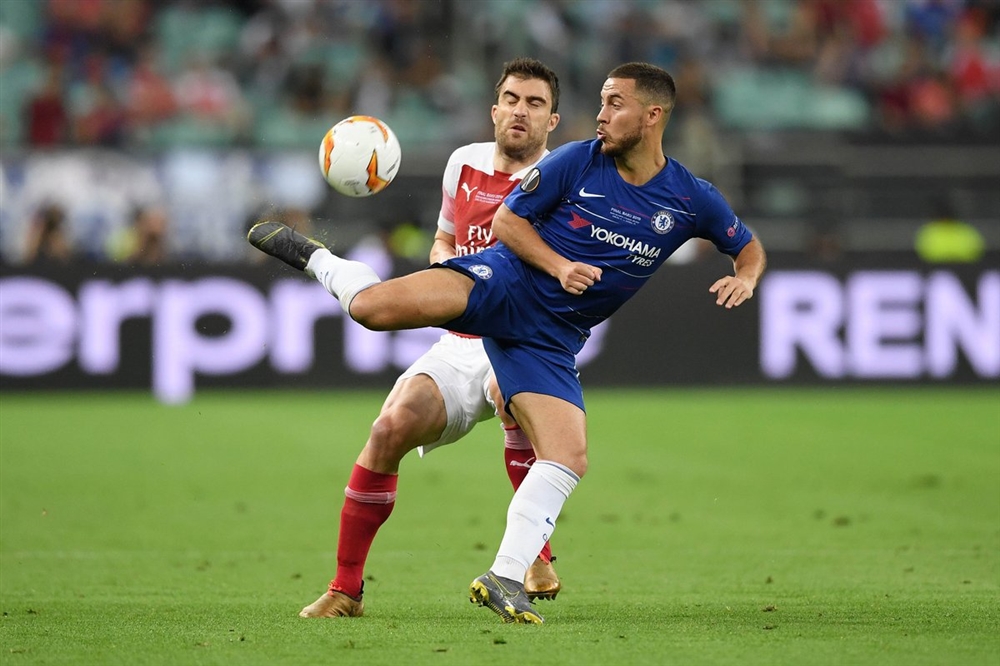 تشيلسي يكتسح آرسنال برباعية ويتوج بطلاً للدوري الأوروبي