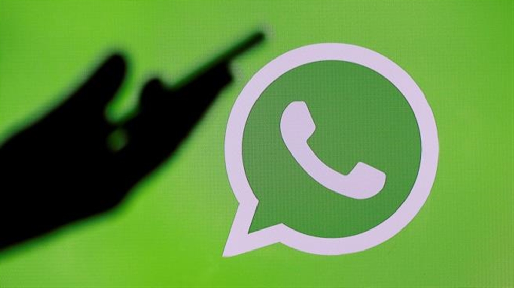 "فيسبوك": إعلانات في "واتساب" العام المقبل