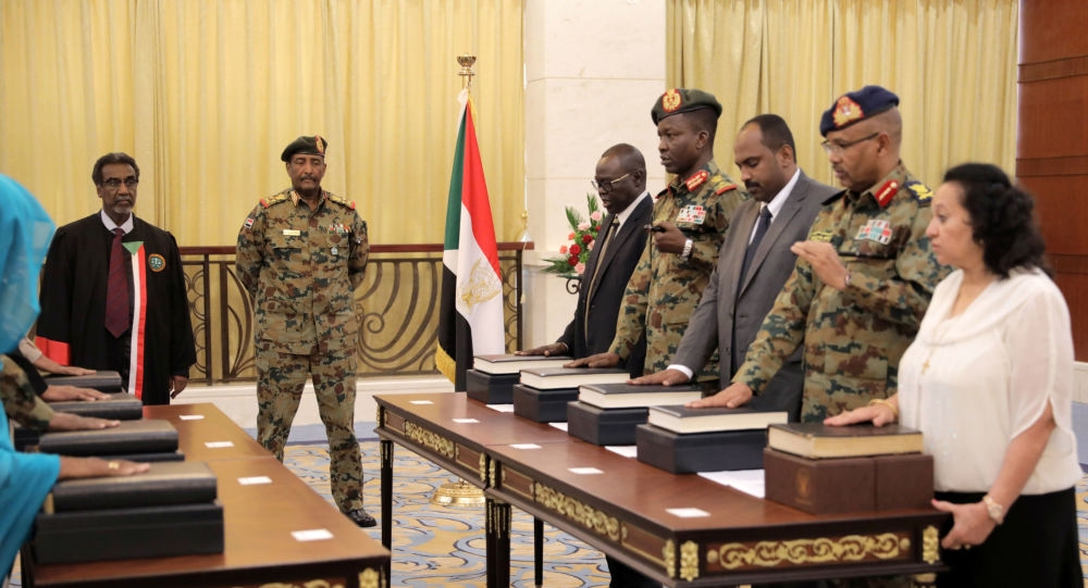 مجلس السيادة السوداني يعلن حالة الطوارئ في بورتسودان بعد مقتل 15 شخصا