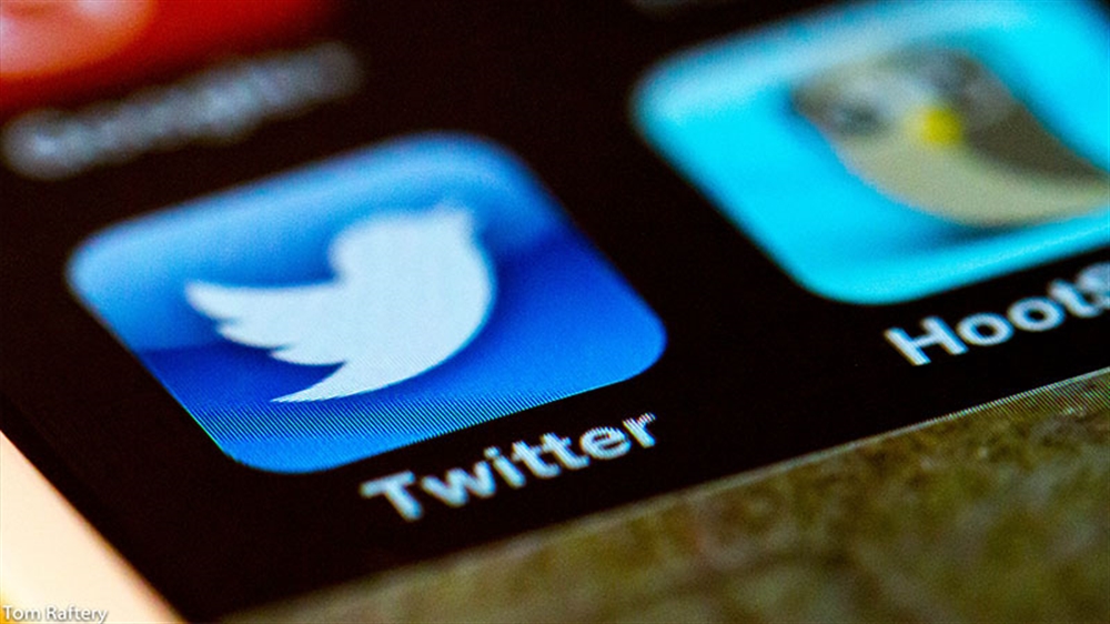 توقيف الإفراج عن متهم بالتجسس لصالح السعودية في "تويتر"