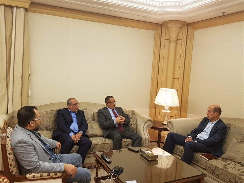 "الانتقالي الجنوبي": ملتزمون بتنفيذ بنود اتفاق الرياض