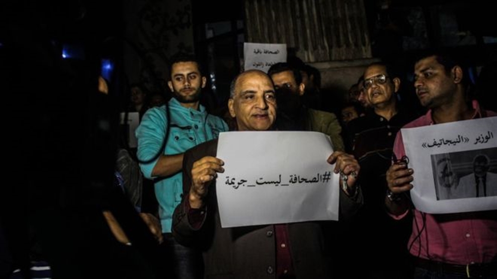 السعودية ومصر في المرتبة الثالثة لـ "أكثر البلدان اعتقالا للصحفيين"