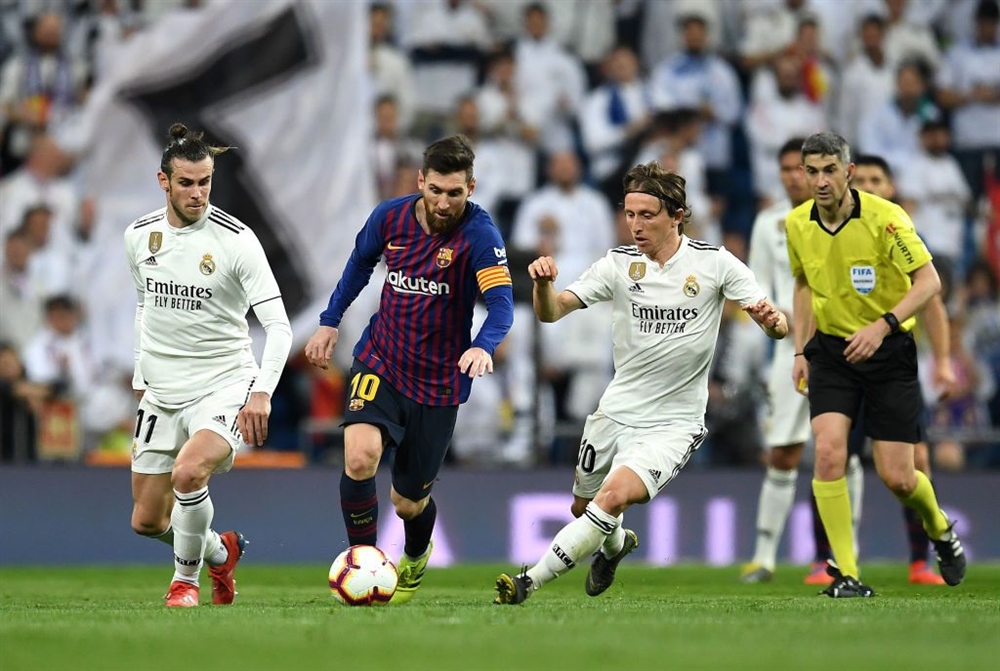 "كلاسيكو" برشلونة-ريال مدريد تحت ضغط الانفصاليين
