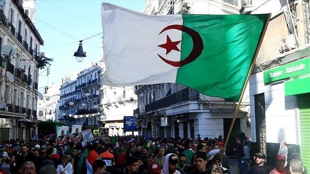 تظاهرات في الجمعة الـ50 من الحراك الجزائري