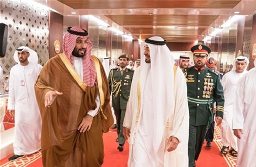 بلومبيرغ : هل ينهي توجه السعودية لمنافسة الامارات على "الهيمنة المالية" تحالف الدولتين؟