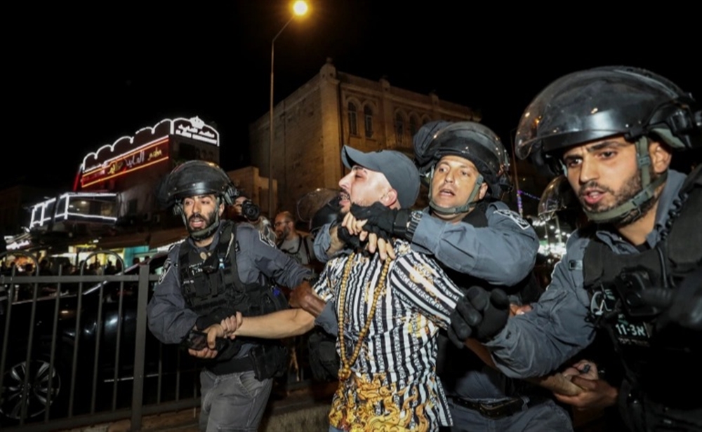 فلسطين : تجدد المواجهات في القدس وحركة حماس تتأهب لمواجهة متحملة مع جيش الاحتلال في غزة
