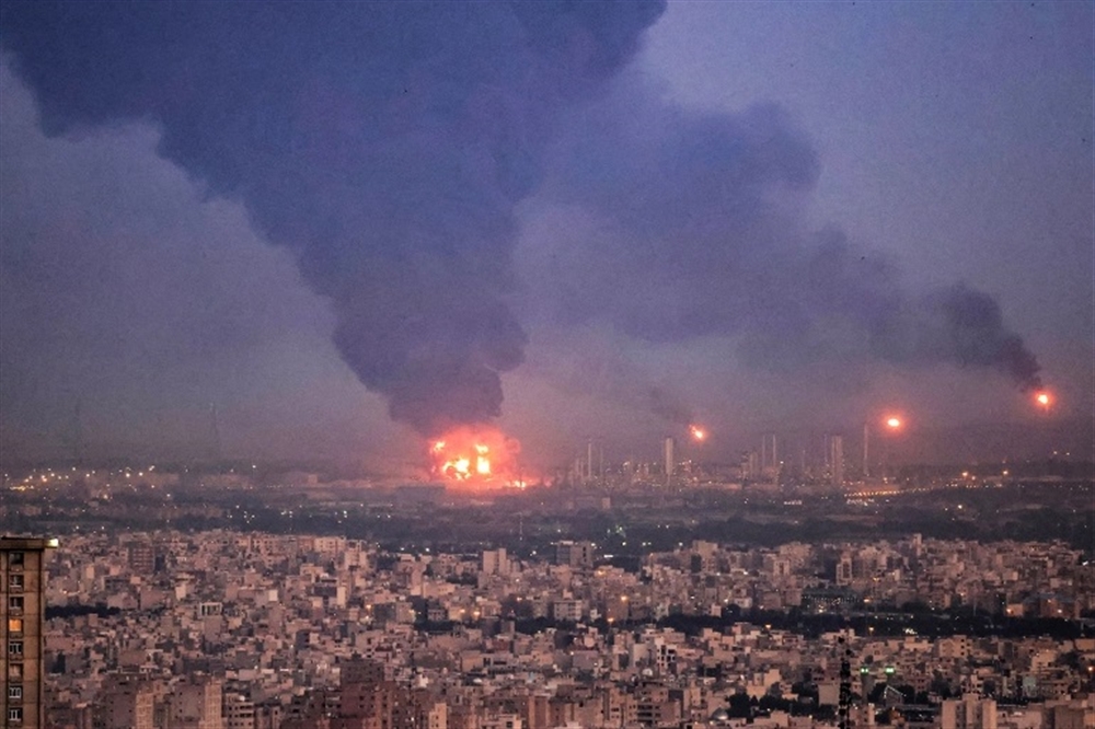 هجوم سيبراني على موقع وزارة الطرق الإيرانية.. وخلل في أنظمة البنوك.. وانفجارات في طهران