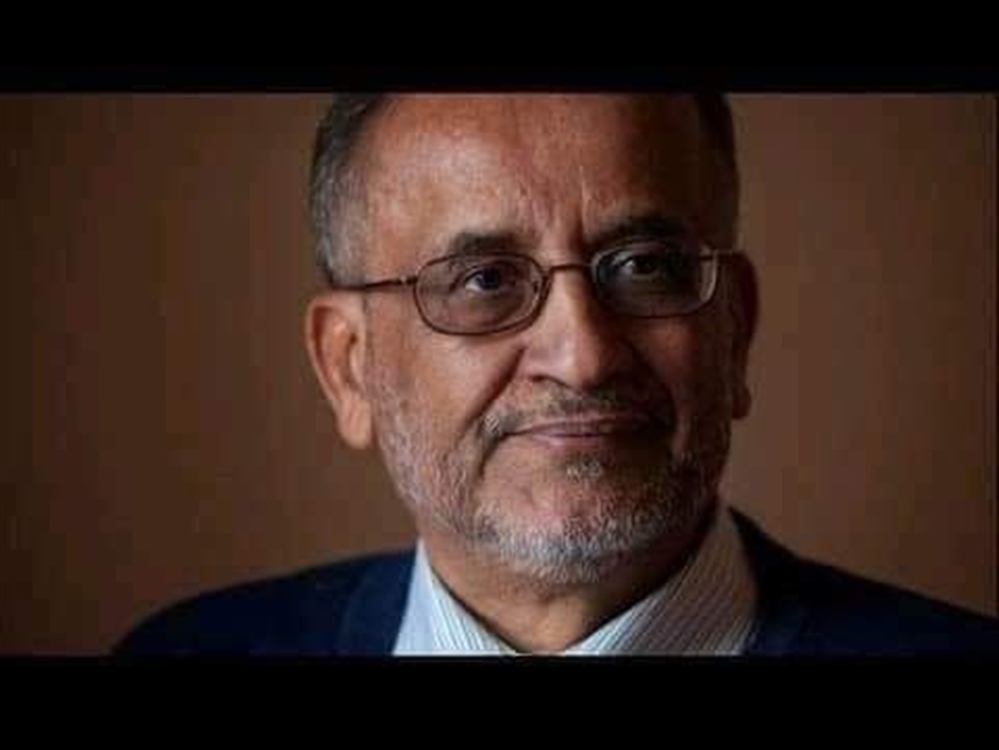 وفاة رئيس جامعة صنعاء السابق ناصر العولقي