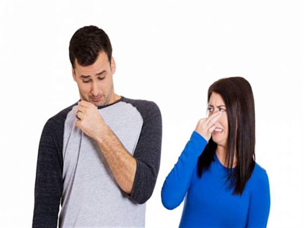 أطعمة تتحكم برائحة الجسم..تعرف عليها