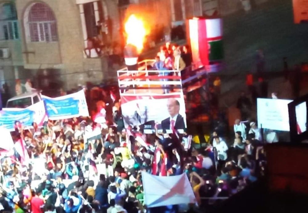 تعز.. إيقاد شعلة ثورة "فبراير" بحضور جماهيري كبير