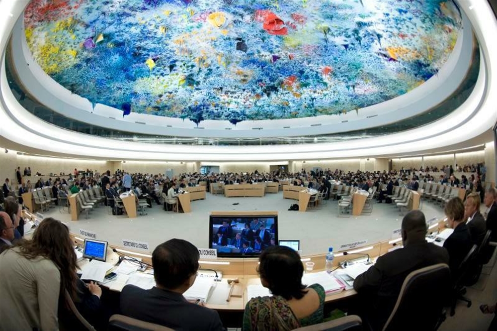 50 دولة تشدد على تعزيز العدالة والمساءلة لتحقيق السلام في اليمن